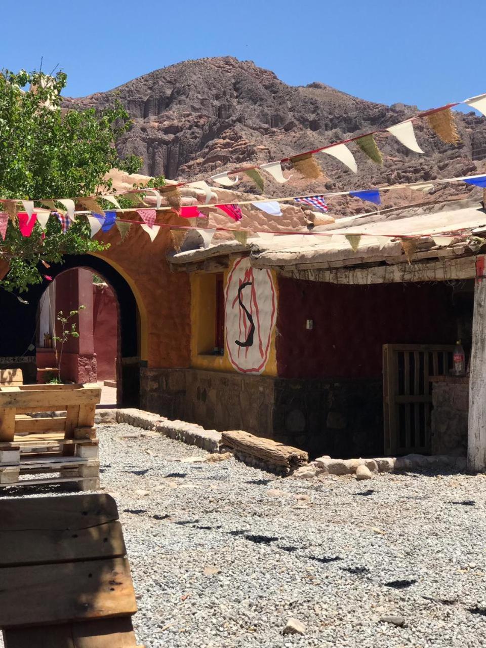 El Farolito Hostel Tilcara Buitenkant foto